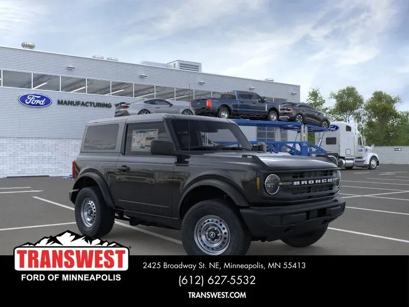 2026 Ford Bronco Base | Photo 6 of 25