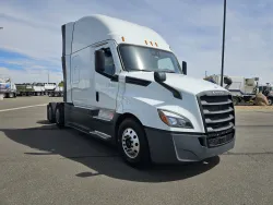 2024 Freightliner Cascadia 126 | Thumbnail Photo 3 of 23