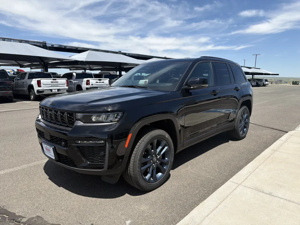 2026 Jeep Grand Cherokee 85th Anniversary Edition - Photo 3