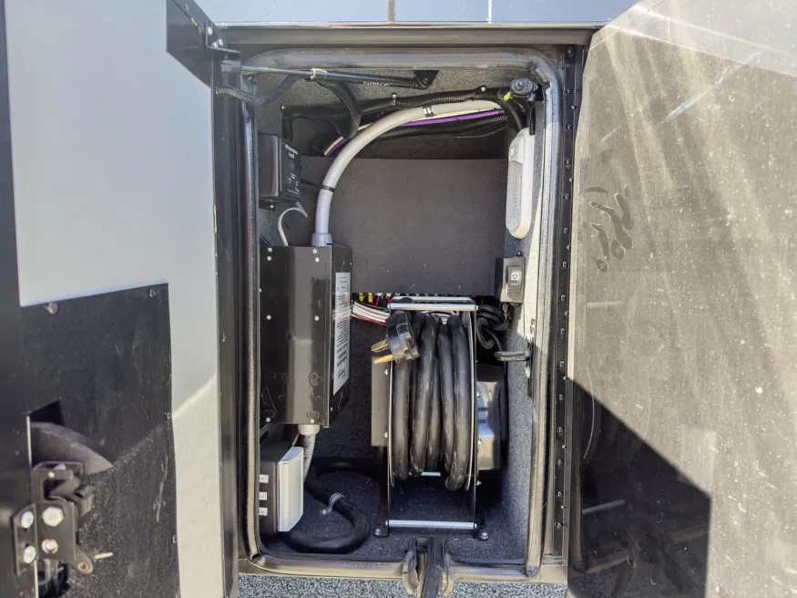 2021 Newmar Ventana 3412 | Photo 38 of 39