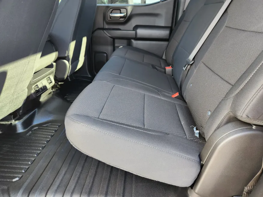 2026 GMC Sierra 1500 Pro | Photo 10 of 30