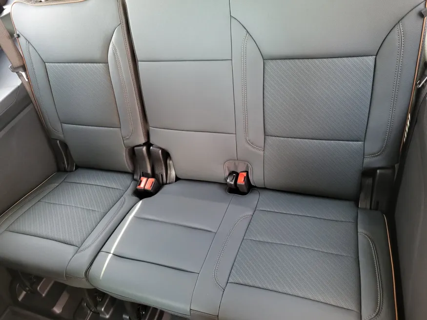 2026 GMC Yukon AT4 | Photo 23 of 26