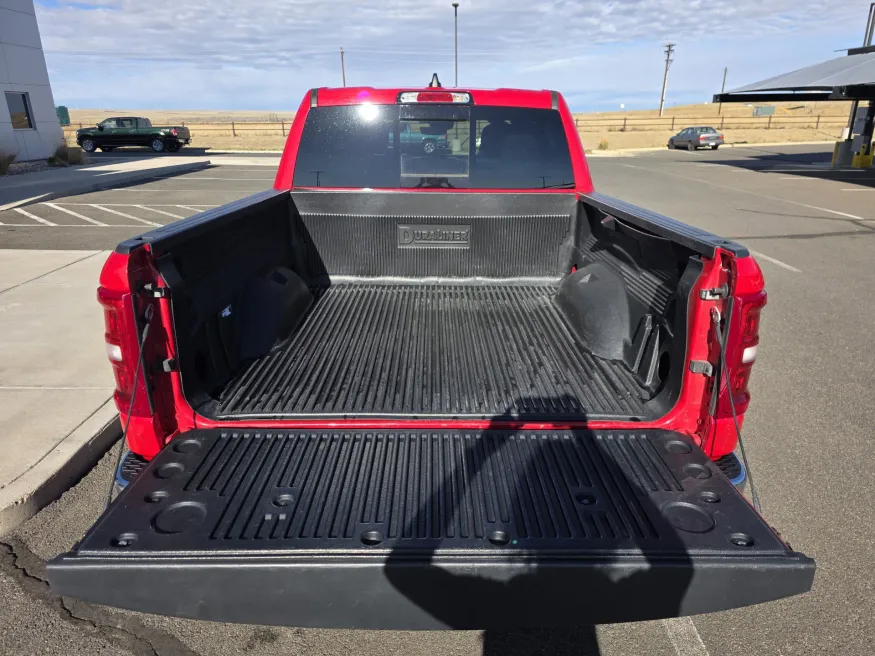 2025 RAM 1500 Big Horn | Photo 18 of 34