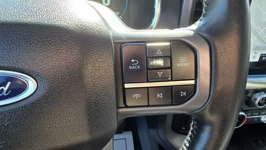 2023 Ford F-150 | Photo 18 of 31