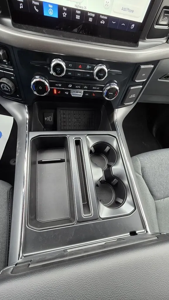 2026 Ford F-150 | Photo 34 of 40