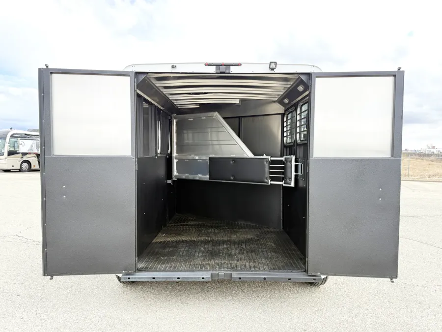 2026 Logan Coach Bullseye 2HBP | Photo 9 of 14