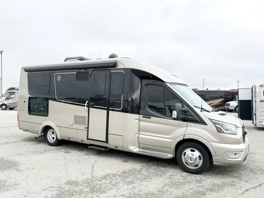 2021 Leisure Travel Van Wonder W24RL