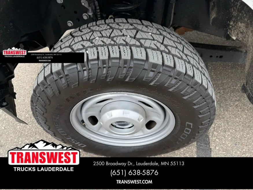 2024 Ford Super Duty F-250 XL | Photo 17 of 20