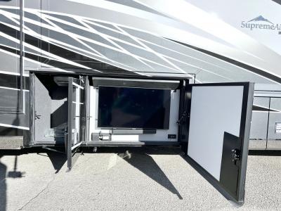 2023 Newmar Supreme Aire 4509 | Thumbnail Photo 32 of 38