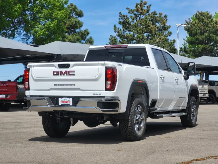 2026 GMC Sierra 2500HD SLE | Photo 6 of 24