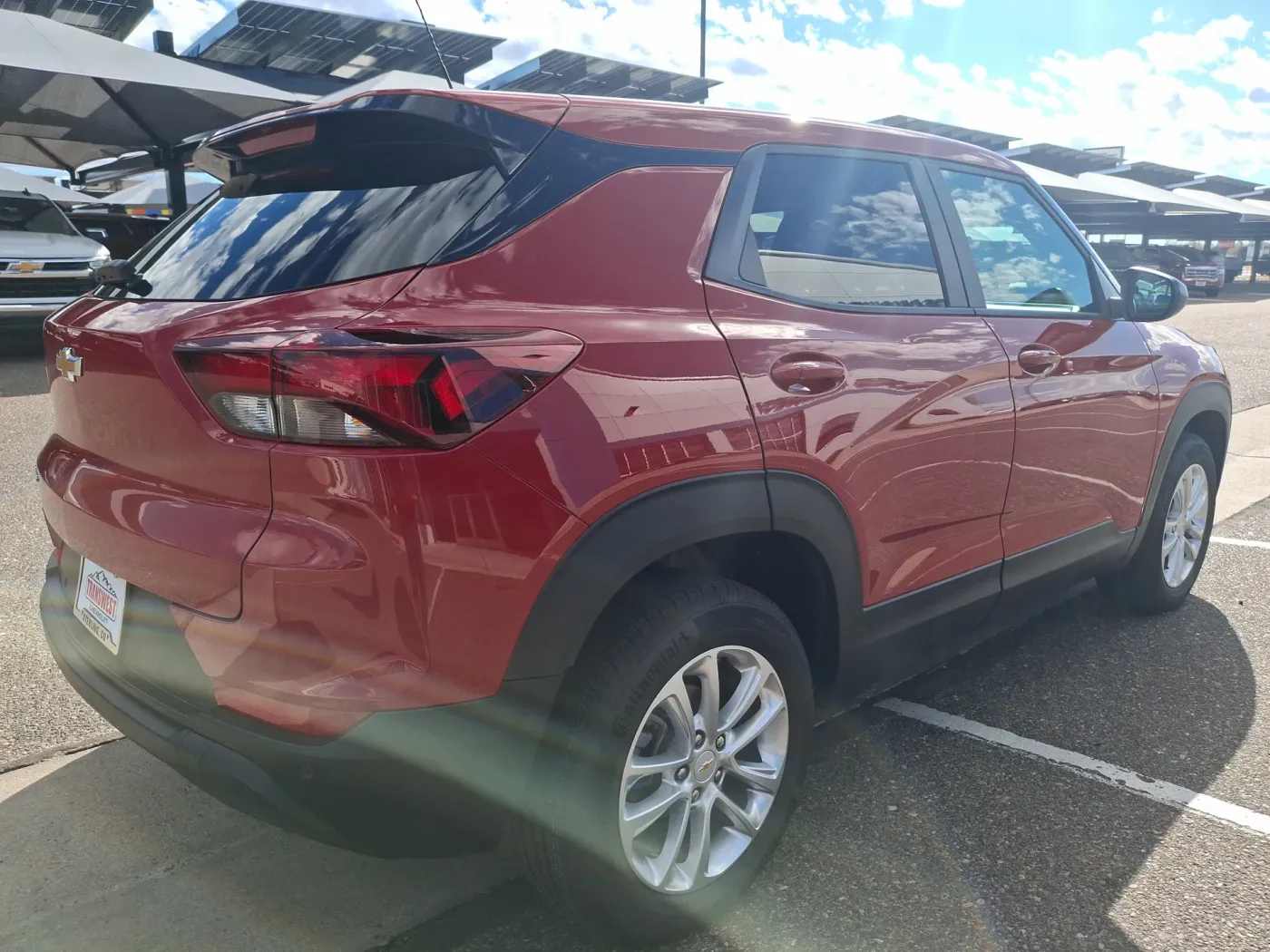 2026 Chevrolet Trailblazer LS | Photo 4 of 17