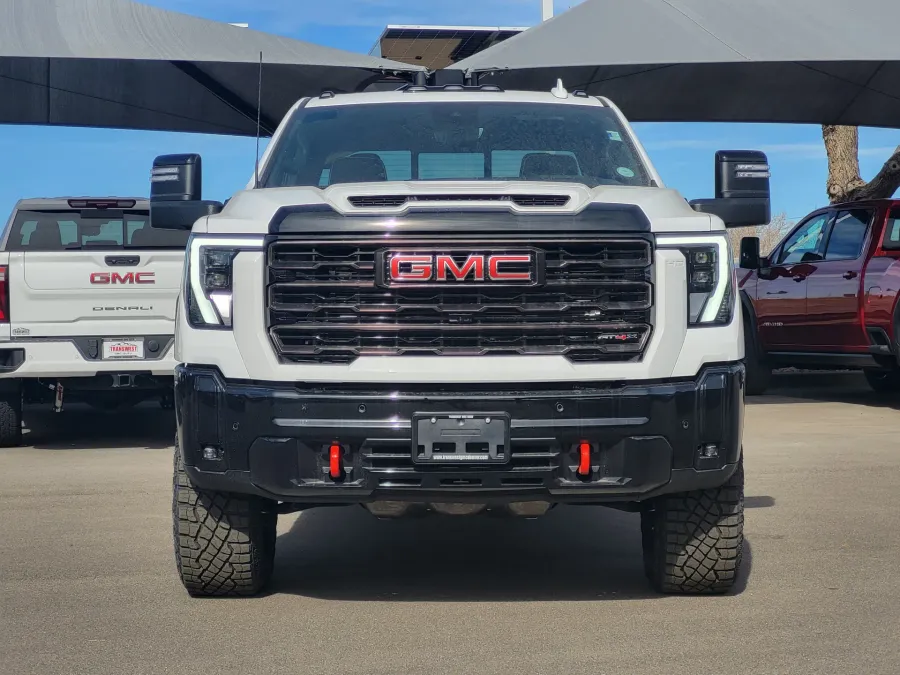 2026 GMC Sierra 2500HD AT4X | Photo 1 of 24