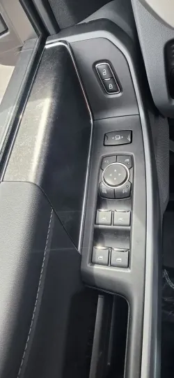 2026 Ford Super Duty F-250 | Thumbnail Photo 11 of 28