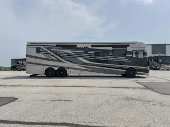 2026 Newmar London Aire 4551