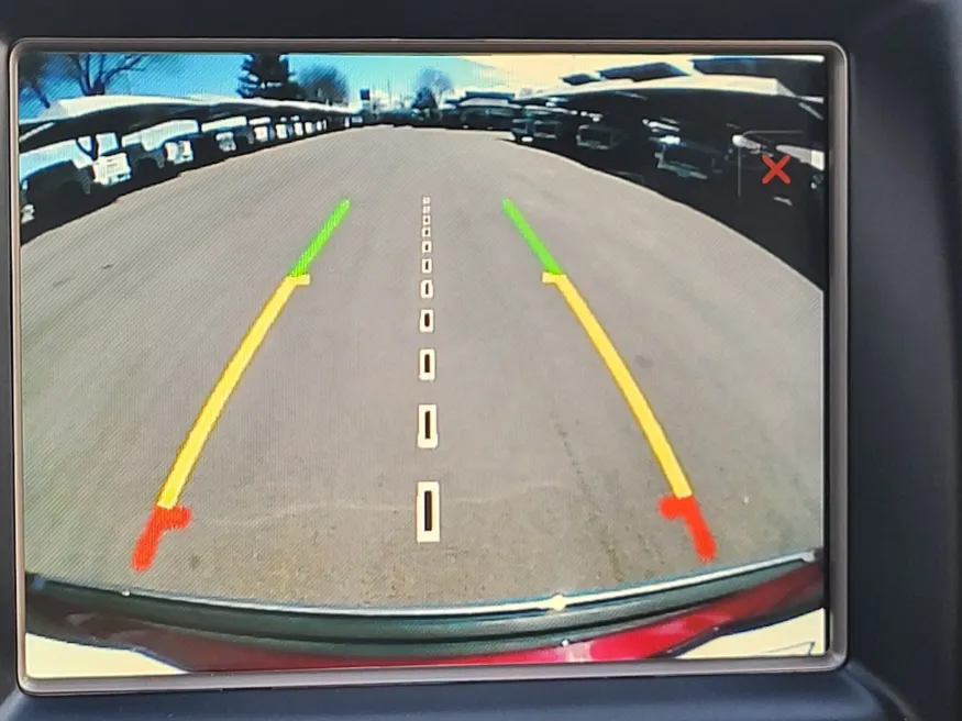 2017 Jeep Grand Cherokee Limited | Photo 14 of 32