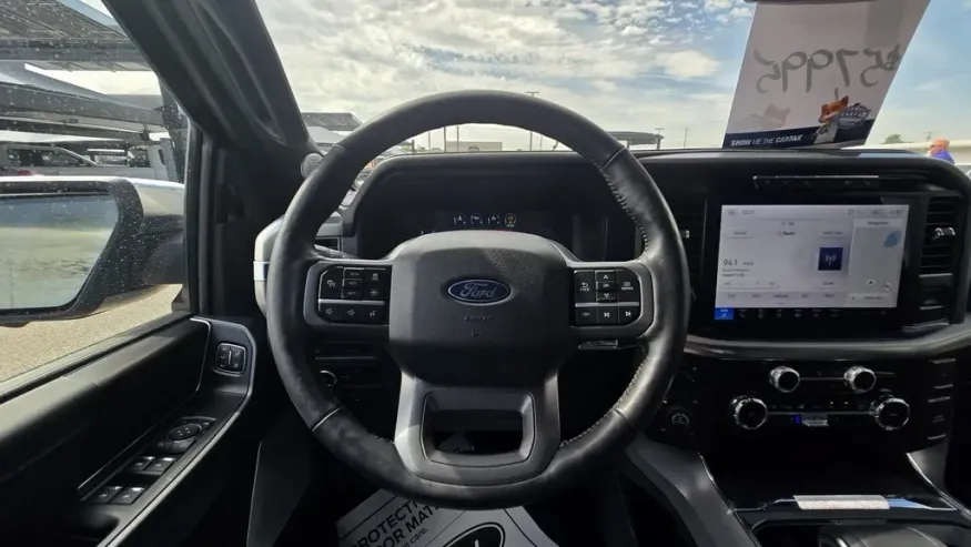 2024 Ford F-150 | Photo 17 of 32