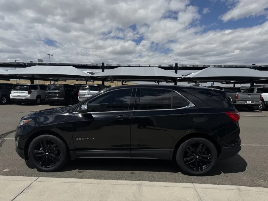 2020 Chevrolet Equinox LT | Photo 6 of 18