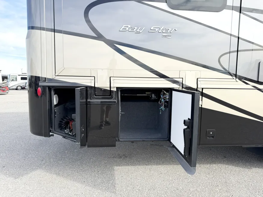 2024 Newmar Bay Star 3626 | Photo 28 of 31