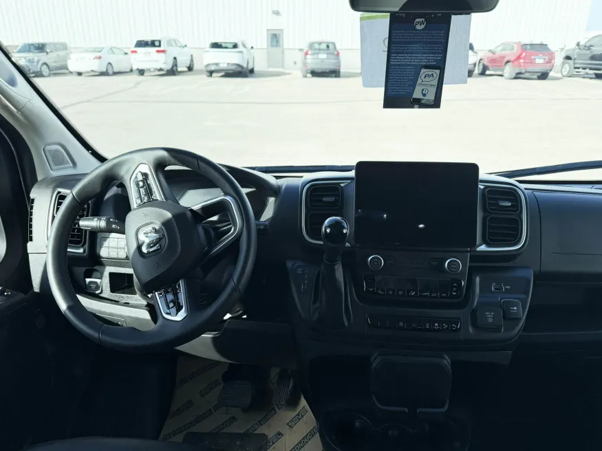 2026 Pleasure-way Lexor TS | Photo 8 of 19