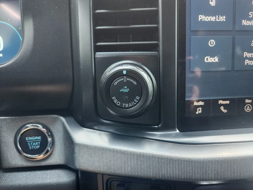 2024 Ford Super Duty F-350 SRW | Photo 30 of 33