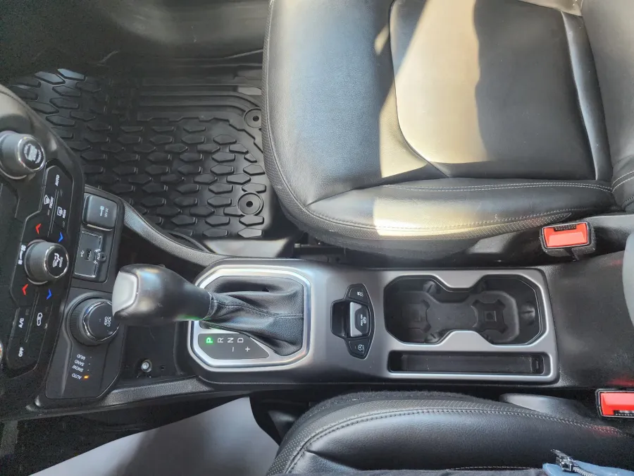 2020 Jeep Renegade High Altitude | Photo 24 of 25