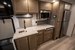 2026 Renegade Valencia 36SB | Thumbnail Photo 16 of 19