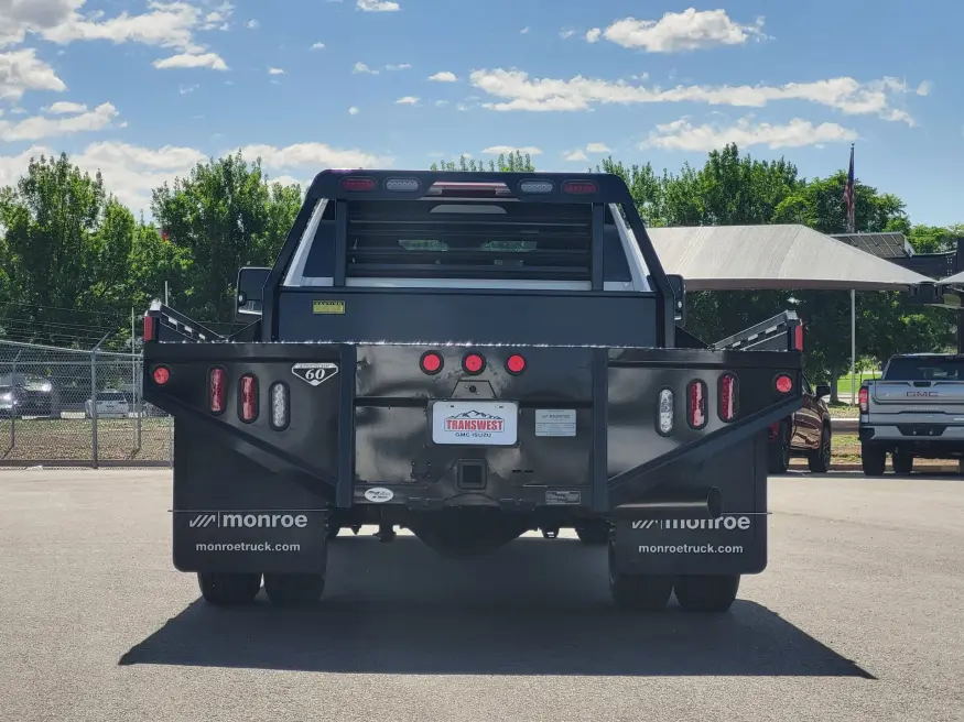 2026 GMC Sierra 3500HD CC Pro | Photo 5 of 23