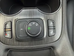 2023 GMC Acadia SLT | Thumbnail Photo 17 of 22