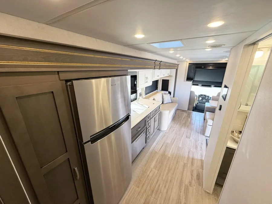 2026 Newmar Grand Star 3444 | Photo 11 of 17