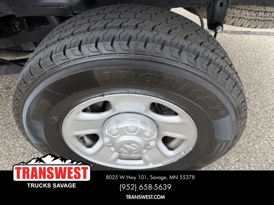 2023 RAM 2500 | Photo 2 of 21