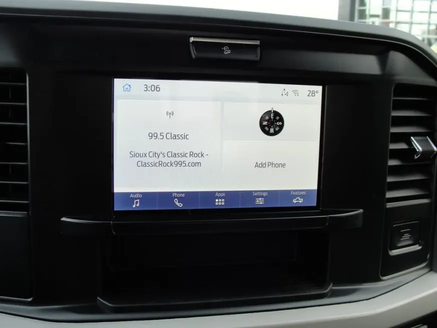 2026 Ford Super Duty F-350 XLT | Photo 8 of 15