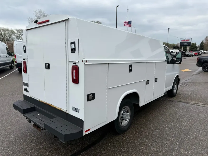 2018 Chevrolet Express 3500 Work Van | Photo 11 of 19