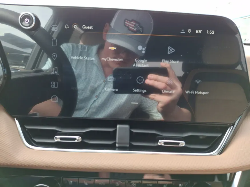 2026 Chevrolet Equinox AWD ACTIV | Photo 17 of 22