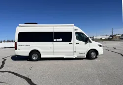 2026 Pleasure-way Plateau RB | Thumbnail Photo 1 of 28