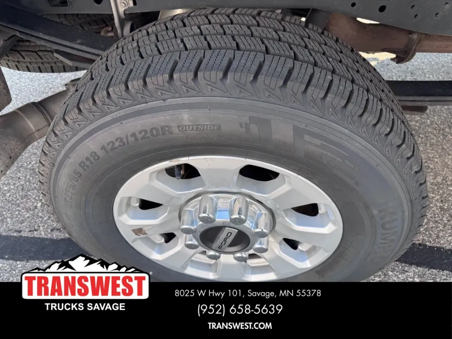 2024 Ford F250 | Photo 3 of 22