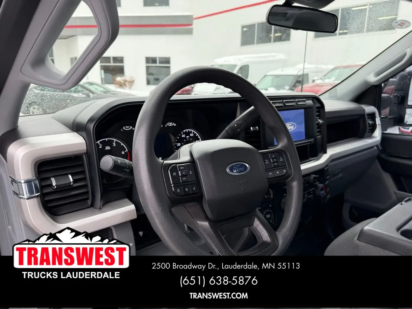 2024 Ford Super Duty F-350 XL | Photo 5 of 15