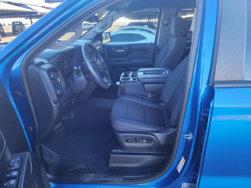 2022 Chevrolet Silverado 1500 Custom Trail Boss | Photo 10 of 23
