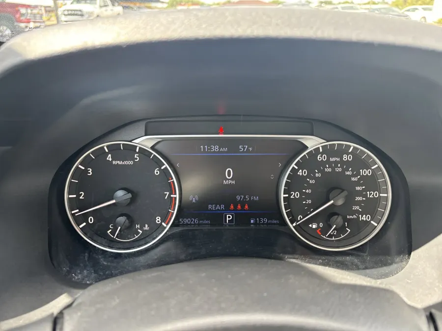 2023 Nissan Altima 2.5 SV | Photo 18 of 19