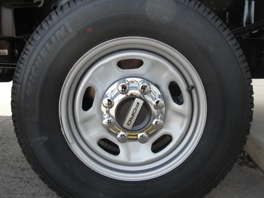 2025 Ford F-250 | Photo 13 of 13