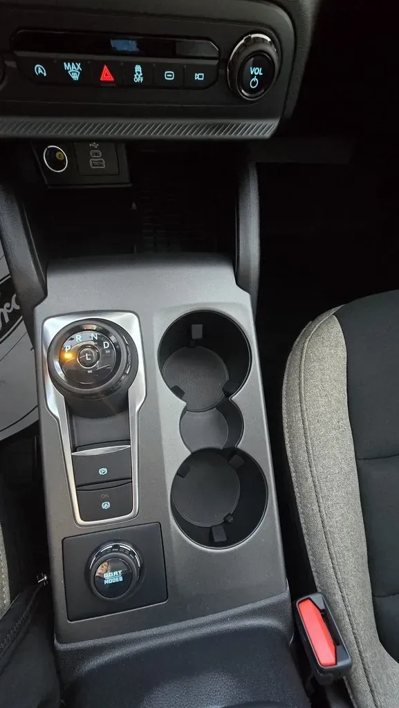 2025 Ford Bronco Sport | Photo 18 of 25