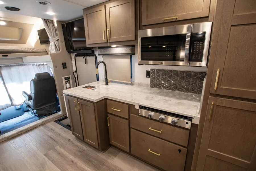 2026 Renegade Valencia 36SB | Photo 17 of 22