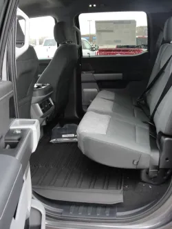 2026 Ford Super Duty F-250 XLT | Thumbnail Photo 18 of 26