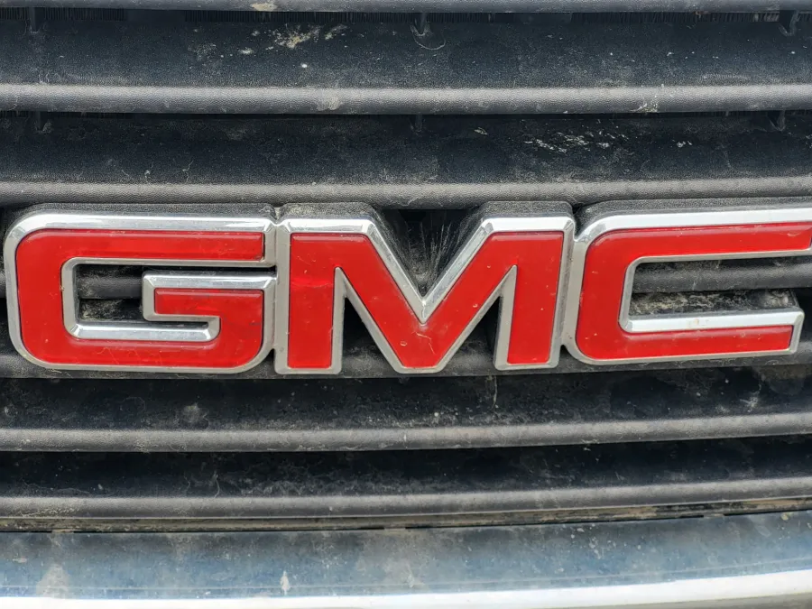 2020 GMC Savana Commercial Cutaway CUTWAY | Photo 10 of 20