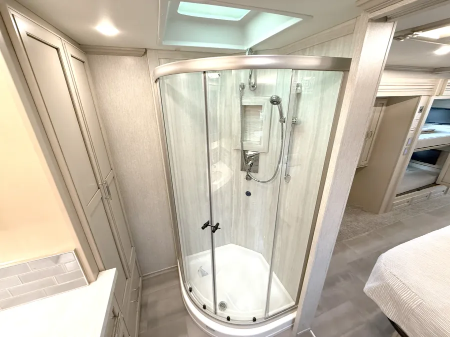 2023 Newmar Ventana 4326 | Photo 21 of 34