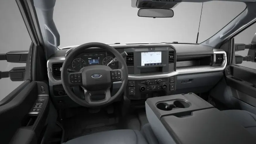 2026 Ford Super Duty F-250 | Photo 6 of 8
