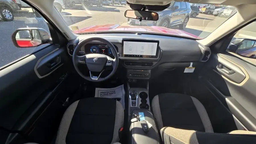 2025 Ford Bronco Sport | Photo 21 of 25