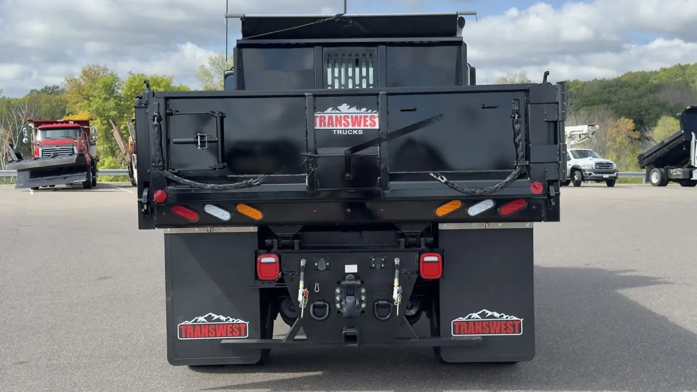 2026 Freightliner M2 106 | Photo 4 of 19