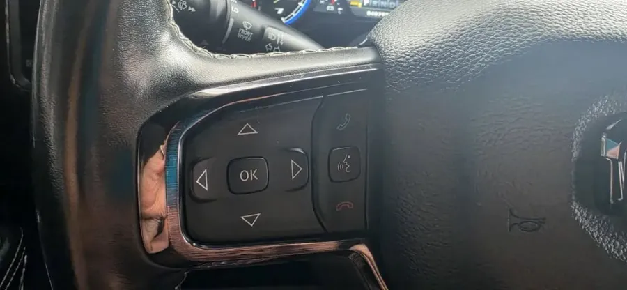2022 RAM 1500 | Photo 18 of 35