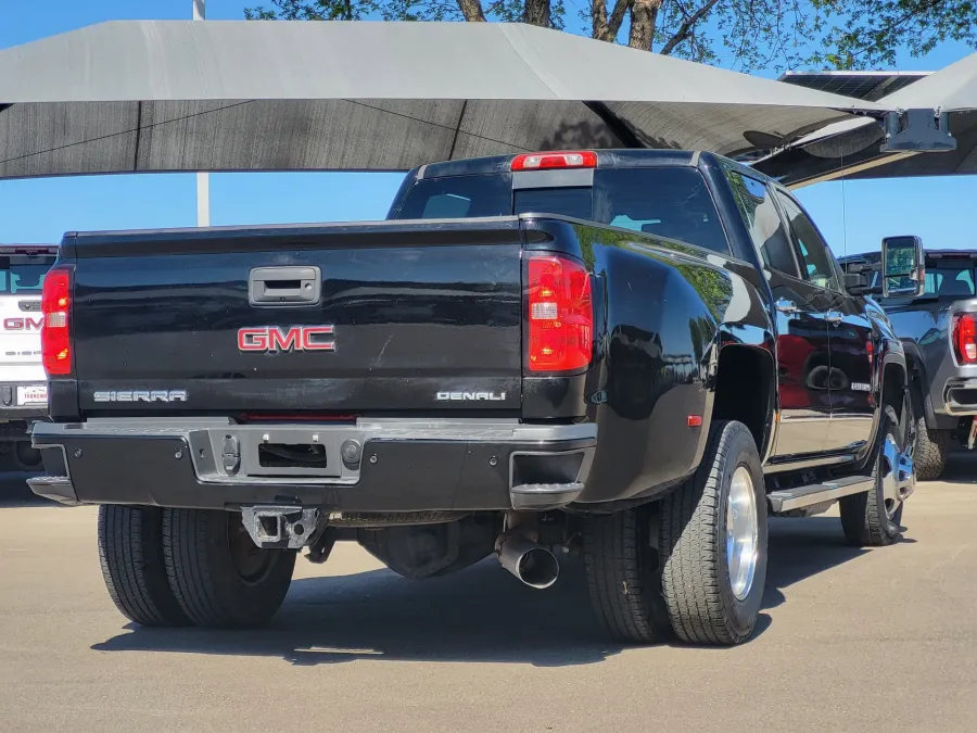 2019 GMC Sierra 3500HD Denali | Photo 6 of 24