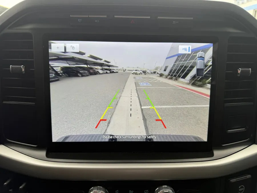 2023 Ford F-150 XL | Photo 9 of 13